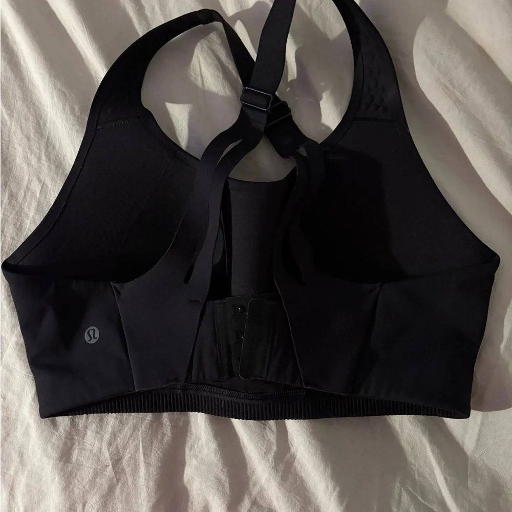 Lululemon Airsupport High Support Bra - Picture 2 of 4